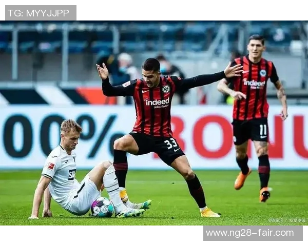 德甲精彩对决巴萨狂胜尤文图斯四球引发全场沸腾