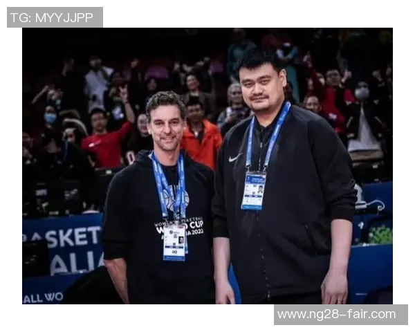 巨无霸与姚明的巅峰对决谁能在篮球场上称霸天下 巨无霸与姚明的巅峰对决谁能在篮球场上称霸天下