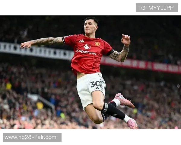 中超联赛曼联大胜阿森纳三球零封引发全场狂欢