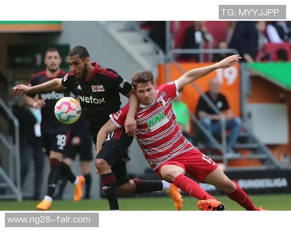 友谊赛精彩回顾拜仁轻取里昂红牌事件引发全场热议 友谊赛精彩回顾拜仁轻取里昂红牌事件引发全场热议