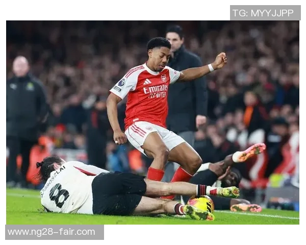 中超精彩对决利物浦险胜阿森纳神扑瞬间引发全场狂欢 中超精彩对决利物浦险胜阿森纳神扑瞬间引发全场狂欢